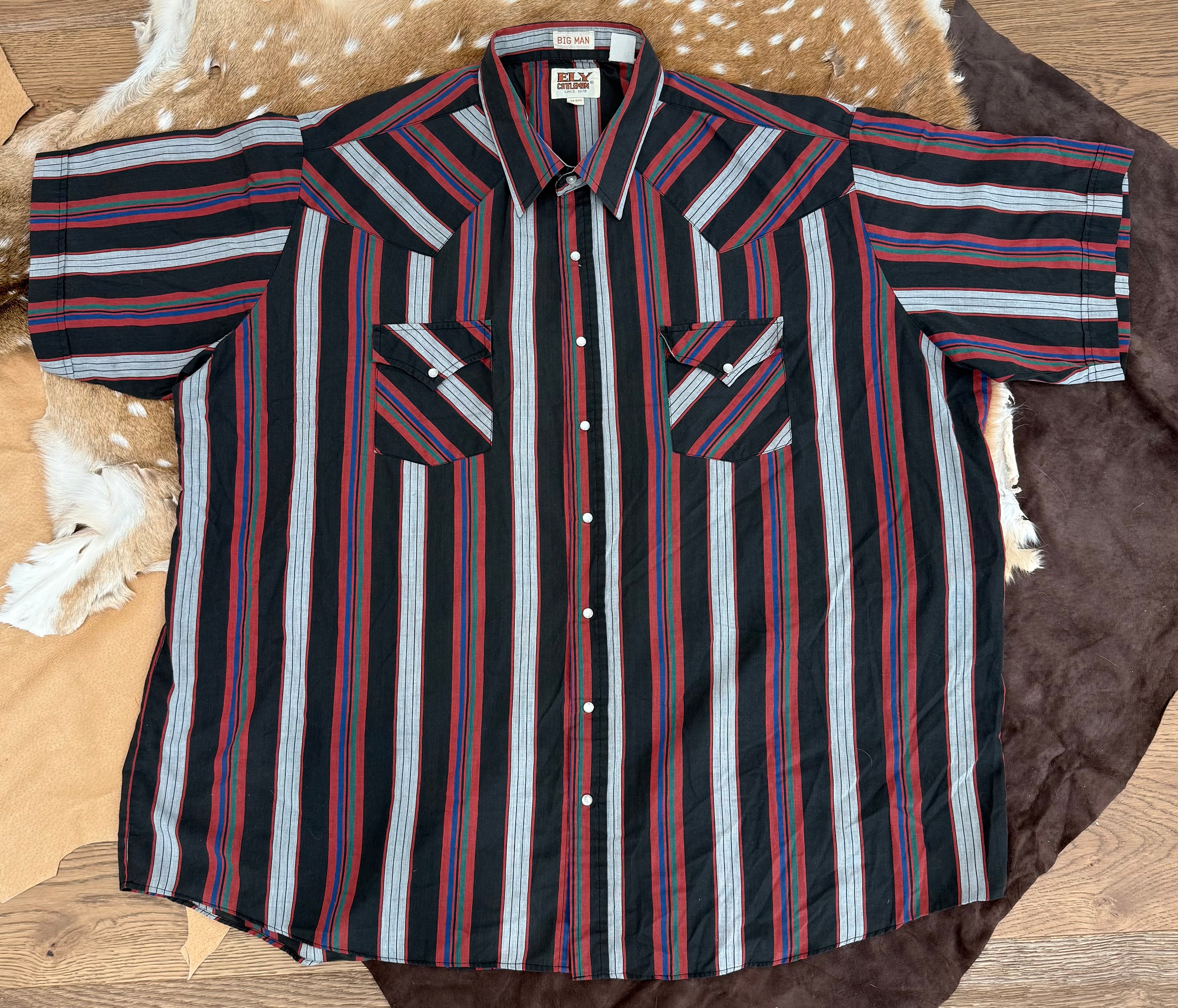 Ely Plains Black and Red 3XL
