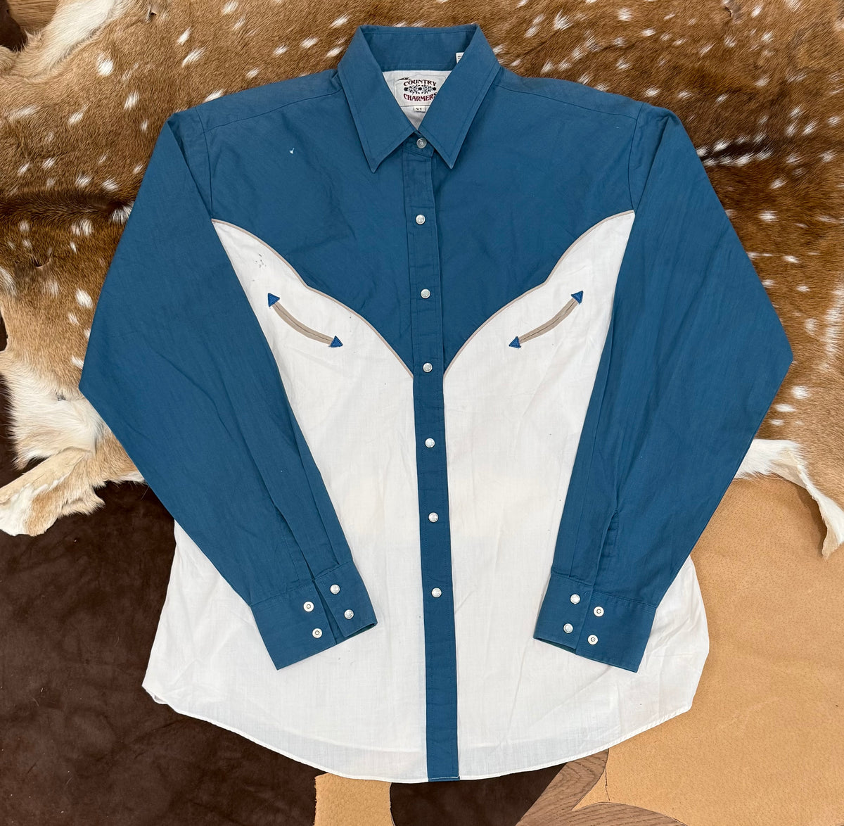 Ely Country Charmer blue and white Womens XL