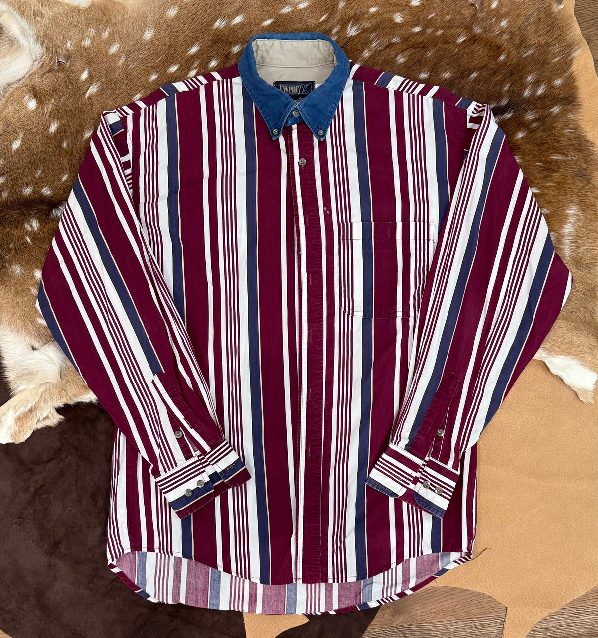 Wrangler 20x Maroon and White L